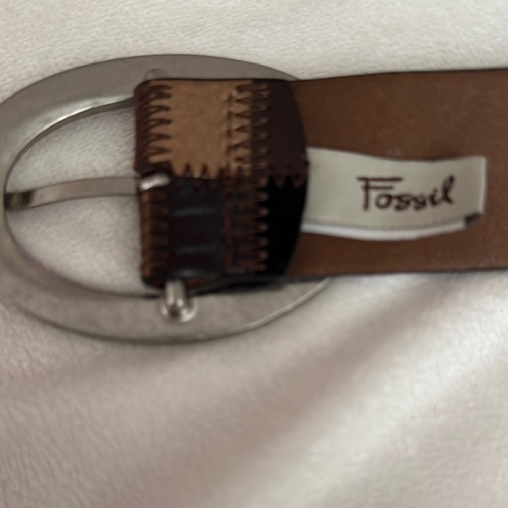 Vintage Fossil patch work genuine Leather Belt with Silver Buckle - Picture 6 of 13